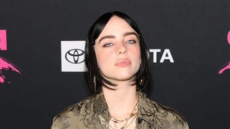 Billie Eilish suffers mishap in dripping wet see